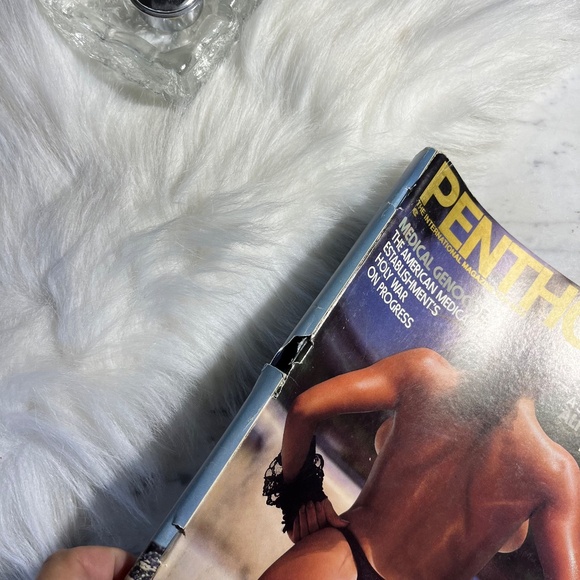 Vintage 80s Penthouse Magazine November 1985 - Picture 2 of 5